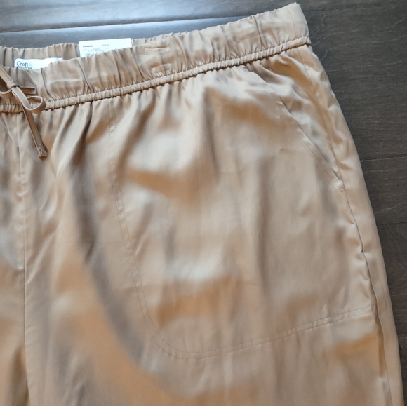 Croft & Barrow Lyocell Relaxed Pull On Drawstring Straight Leg Pants - Picture 3 of 14